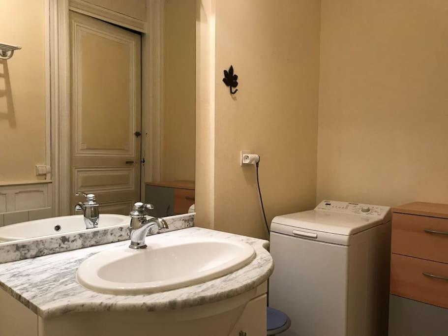 Centre Cauterets, Appartement 72M2 Pr 7 Personnes ภายนอก รูปภาพ
