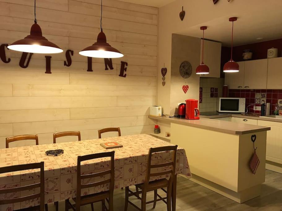 Centre Cauterets, Appartement 72M2 Pr 7 Personnes ภายนอก รูปภาพ