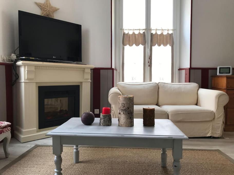 Centre Cauterets, Appartement 72M2 Pr 7 Personnes ภายนอก รูปภาพ